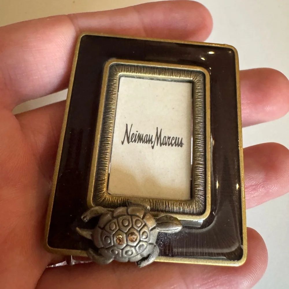 Jay Strongwater For Neiman Marcus Crystal Turtle Mini Frame W/ Clip & Easel